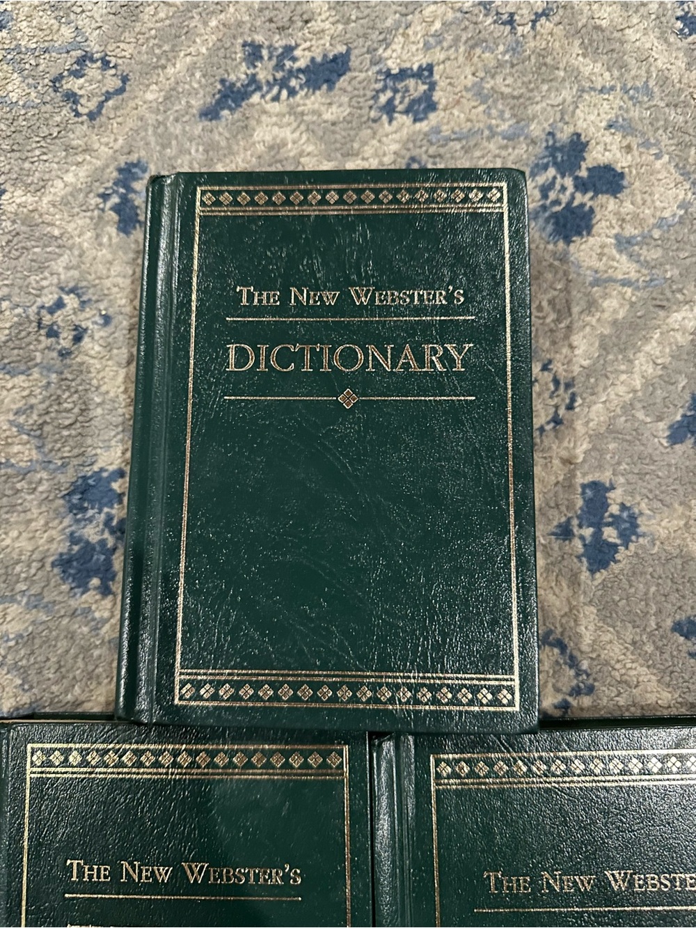 The New Webster’s Desk Reference Library Set - Picture 5 of 7